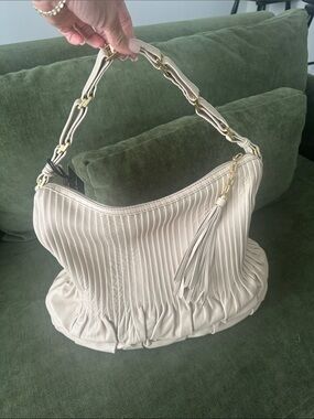Cole Haan hobo bag in pumice amalfi new with tags 
Cream